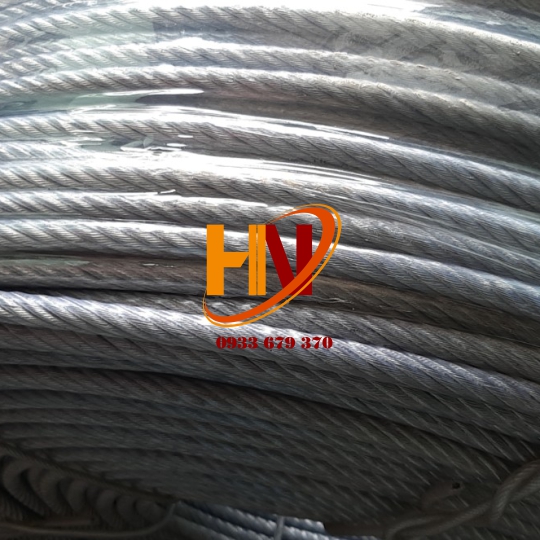 Dây cáp mạ kẽm bọc nhựa D8 lõi 5.5 xuất xứ Trung quốc .