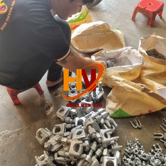 ỐC SIẾT CÁP NHÚNG NÓNG 