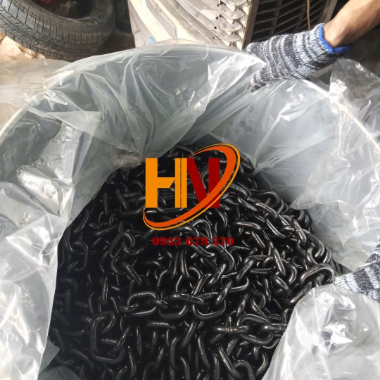 Dây Xích Đen Cẩu Hàng Phi 13