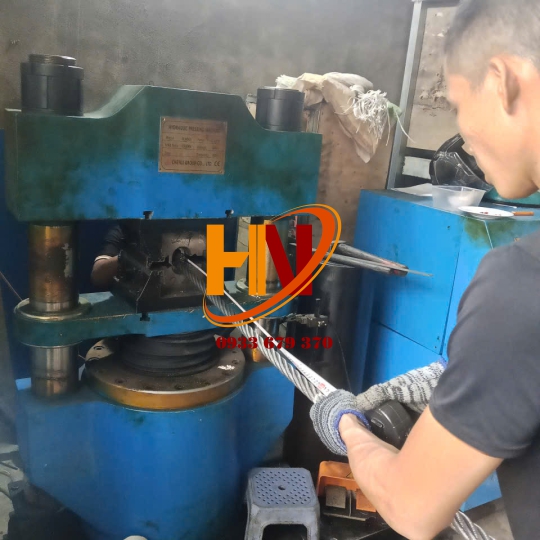 DÂY CÁP THÉP BẤM CHÌ MẮT CỨNG ( BẤM CHÌ CÓ BẸN LÓT CÁP)